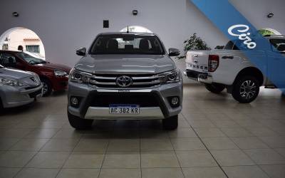 Toyota HILUX 2.8 DC 4X4 TDI SRX AUT