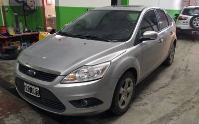 Ford FOCUS TREND PLUS