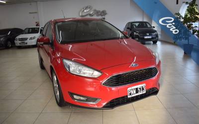 Ford FOCUS 2.0 5 P SE PLUS