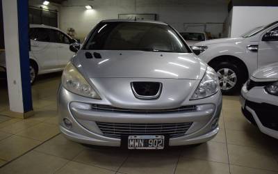 Peugeot 207 COMPACT 1.4 HDI ALLURE