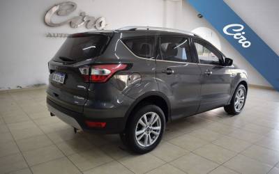 Ford KUGA SEL L ECOBOOST 6AT FWD