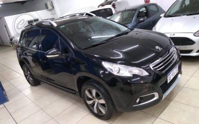 Peugeot 2008 FELINE