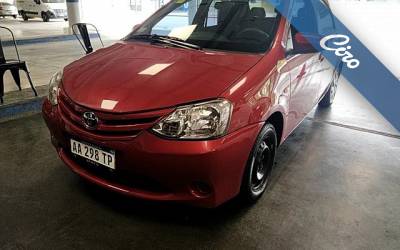 Toyota Etios XS Mt6