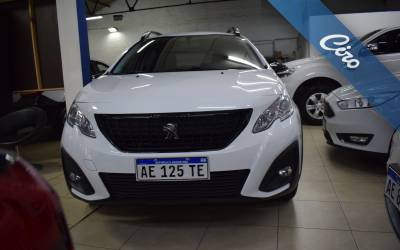 Peugeot 2008 ALLURE 