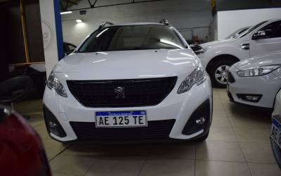 Peugeot 2008 ALLURE