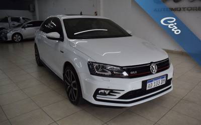 Volkswagen VENTO 2.0 GLI